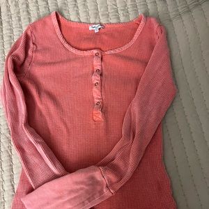 Splendid Size small thermal peach women’s long sleeve top Henley snap neckline